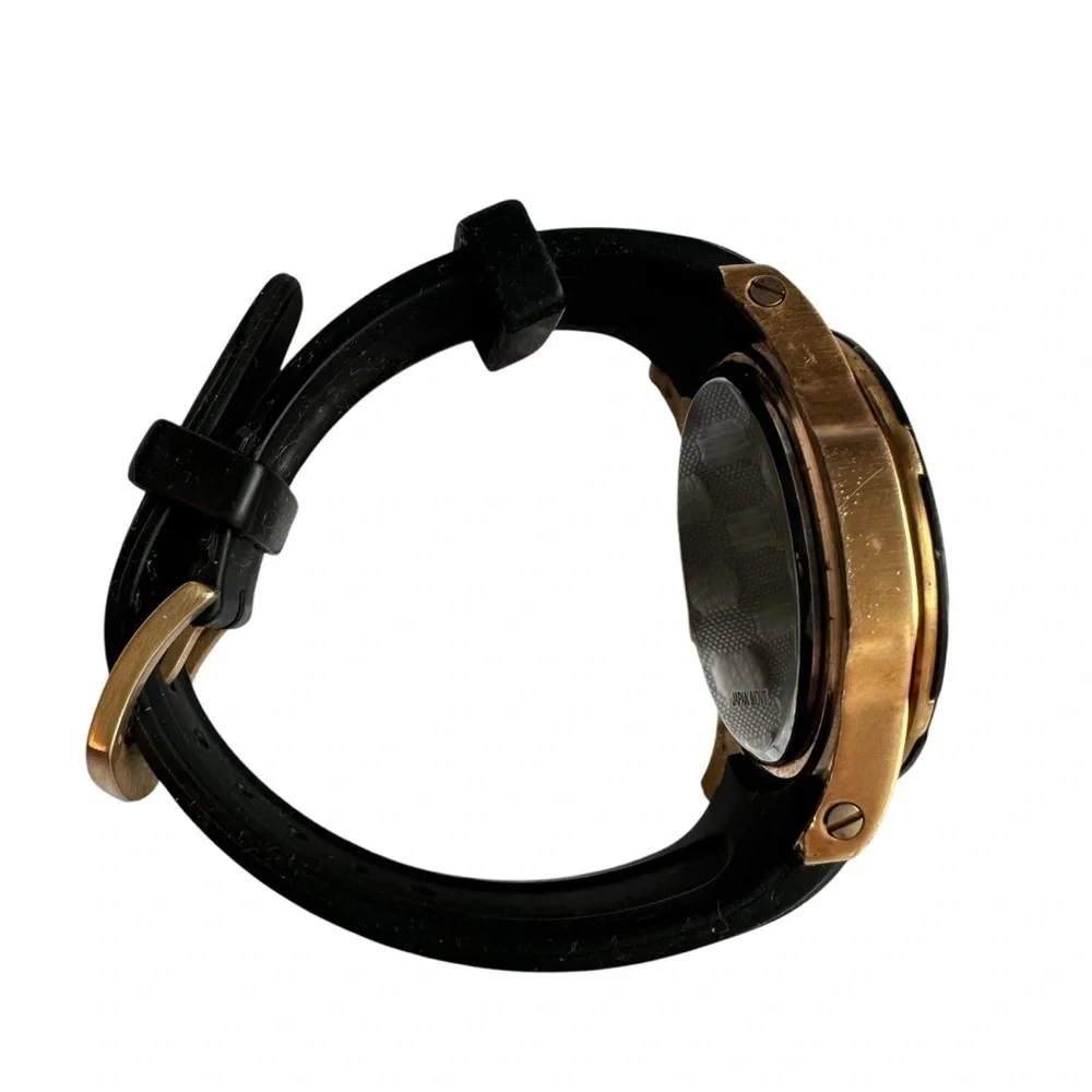 Pedre Men's Black and Gold Classic Large Face Watch